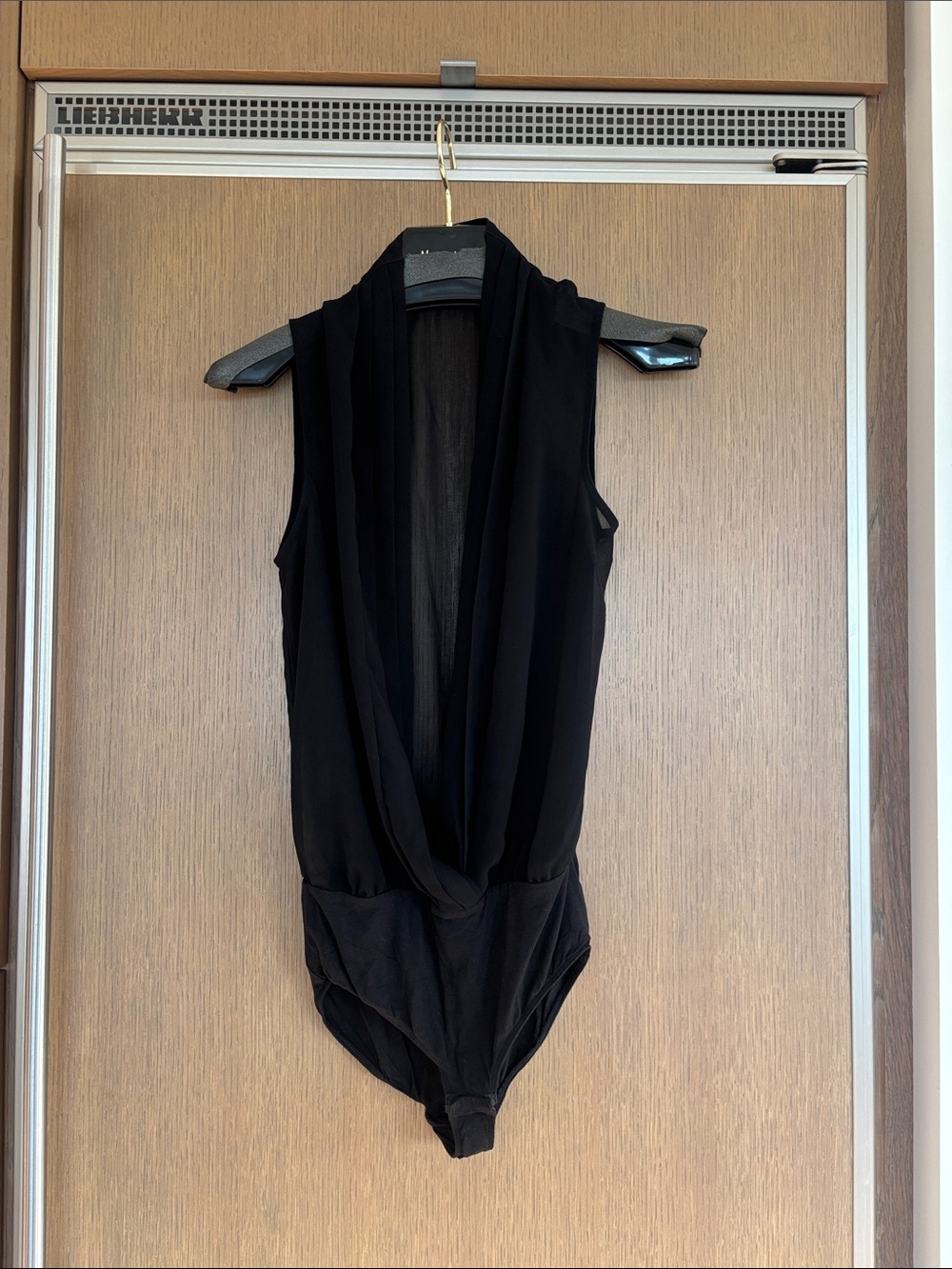 intimissimi duo set. Black Draped V-Neck Sleeveless Bodysuit and camisole